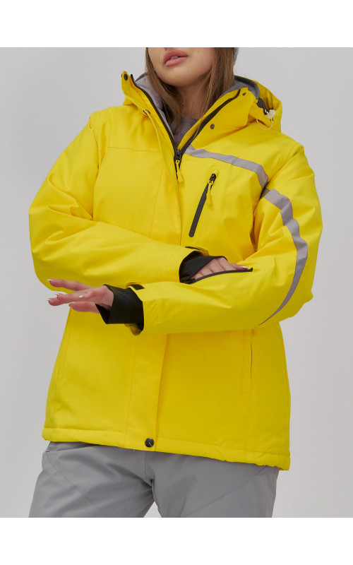 Женская горнолыжная куртка: стиль и защита для зимних склонов