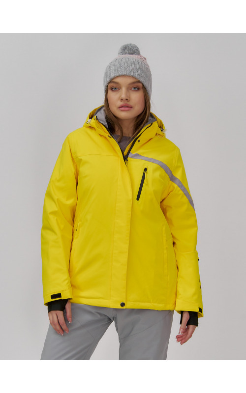 Женская горнолыжная куртка: стиль и защита для зимних склонов