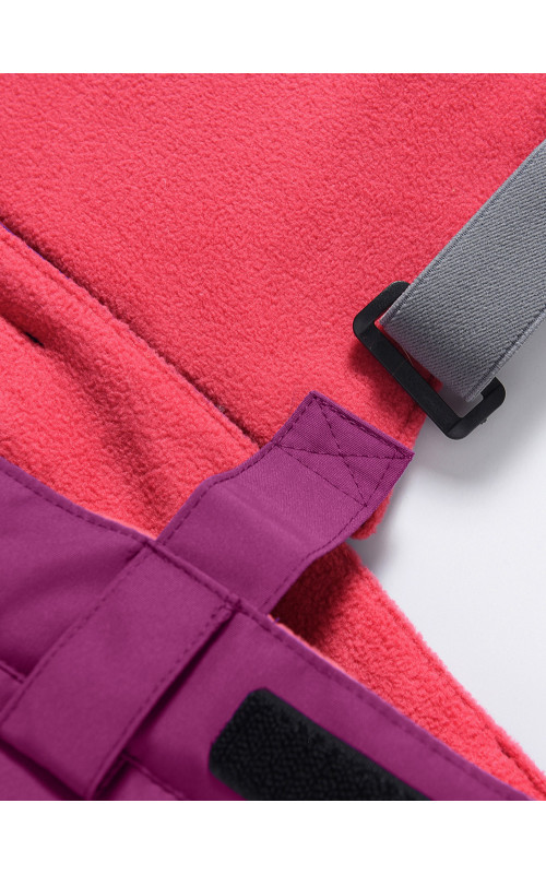 Зимний лыжный костюм для девочек: комфорт и защита на склонах