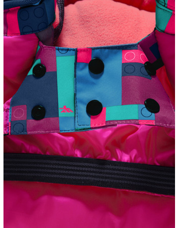 Зимний лыжный костюм для девочек: комфорт и защита на склонах