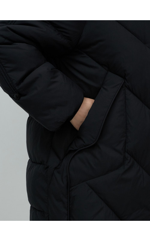 Длинный женский пуховик для зимы