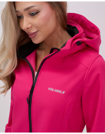 Женская спортивная парка с капюшоном softshell, розовая.