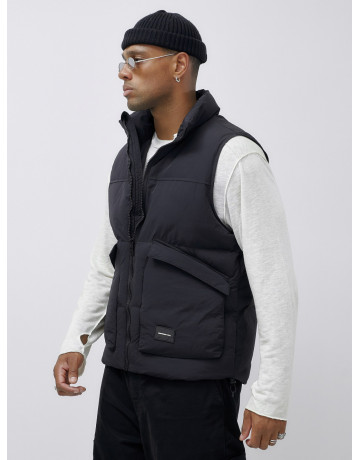 Стеганый зимний жилет для мужчин: защита от холода и стиль.