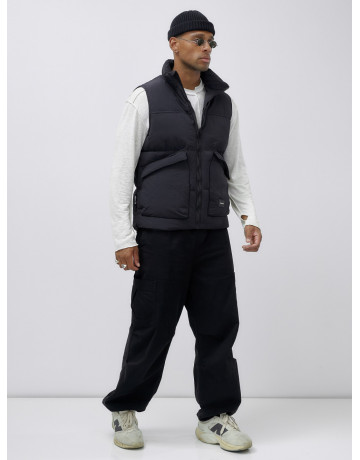 Стеганый зимний жилет для мужчин: защита от холода и стиль.