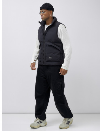 Стеганый зимний жилет для мужчин: защита от холода и стиль.