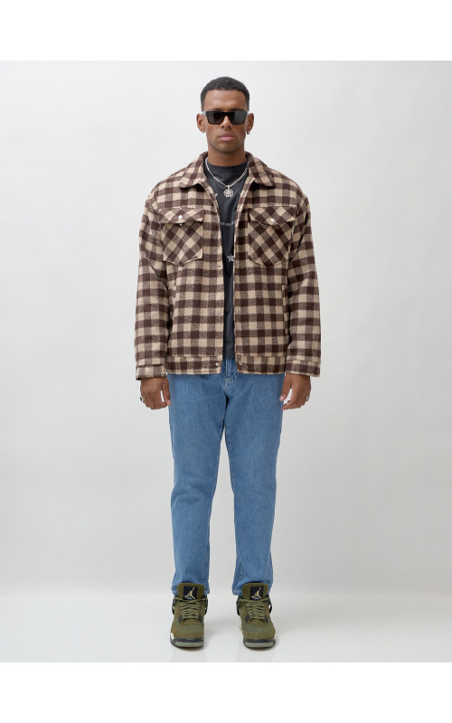 Мужская шерстяная рубашка прямого кроя в клетку.