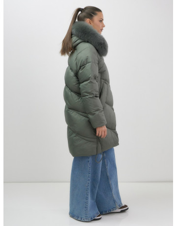 Длинный пуховик премиум-класса для зимы.