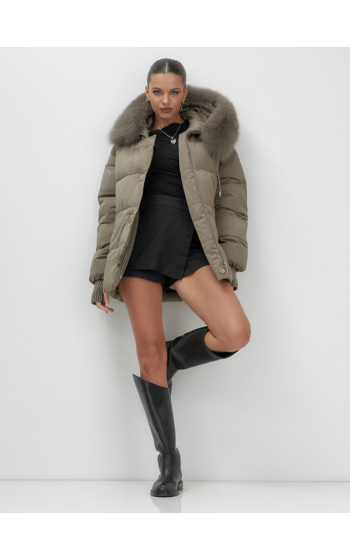 Пуховик с мехом песца, зима 2025, свободный крой