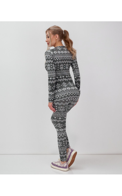 Женское термобельё для осени и зимы, спортивный стиль.