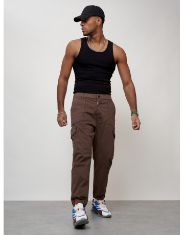 Мужские брюки карго зауженного кроя.