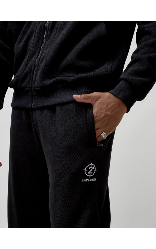 Утеплённый мужской спортивный костюм с начёсом для активных дней.