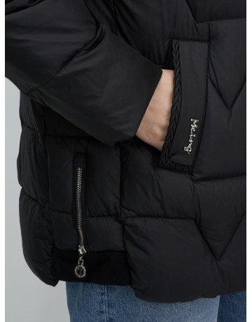 Пуховик для женщин с искусственной овчиной — тепло и стиль зима 2025