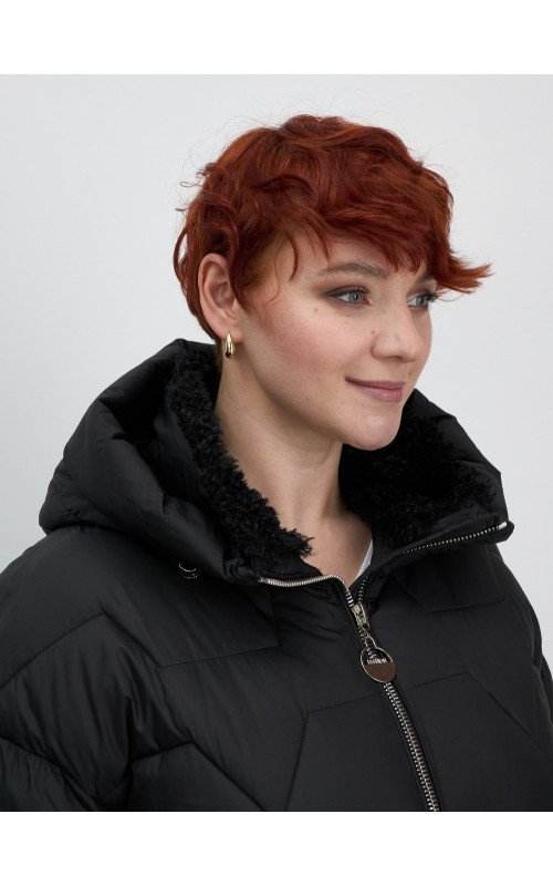 Пуховик для женщин с искусственной овчиной — тепло и стиль зима 2025