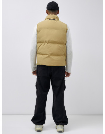 Мужской зимний жилет стёганый утеплённый.