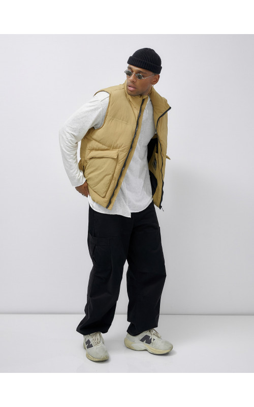 Мужской зимний жилет стёганый утеплённый.