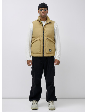 Мужской зимний жилет стёганый утеплённый.