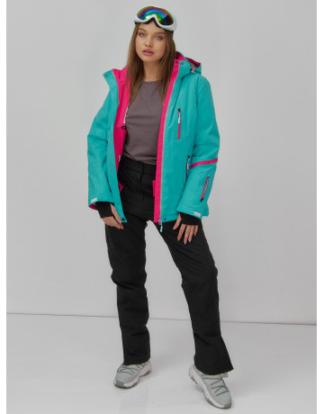 Женская горнолыжная куртка: идеальная посадка и комфорт