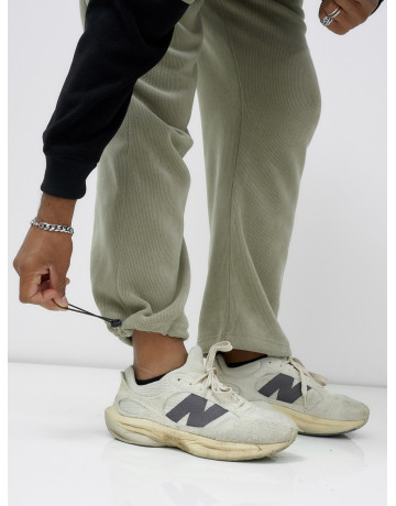 Мужской спортивный костюм утеплённый.