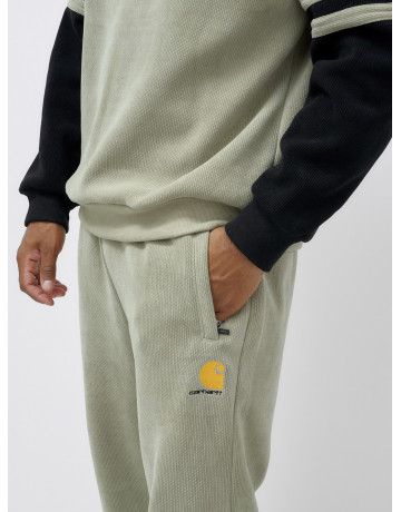 Мужской спортивный костюм утеплённый.