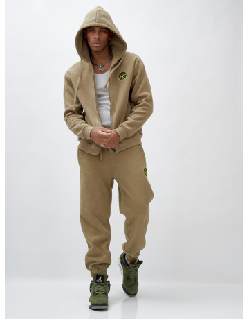 Утеплённый демисезонный костюм для мужчин.