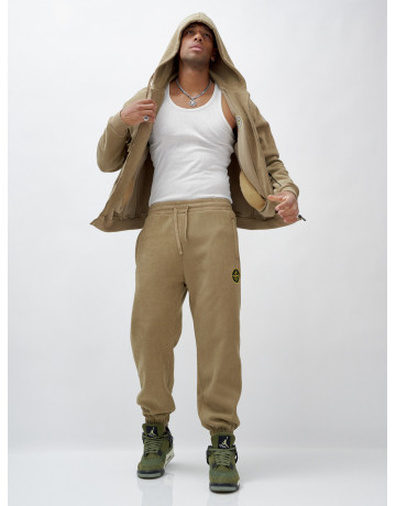 Утеплённый демисезонный костюм для мужчин.