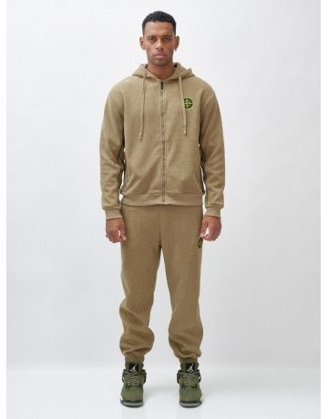 Утеплённый демисезонный костюм для мужчин.