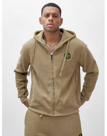 Утеплённый демисезонный костюм для мужчин.