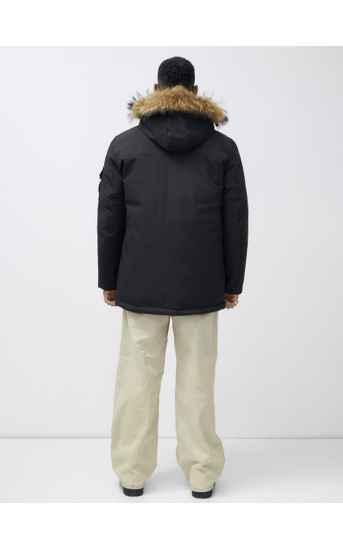 Мужская зимняя парка с мехом: защита от холода и стиль.