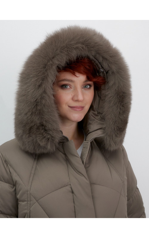 Пуховик для женщин с мехом песца