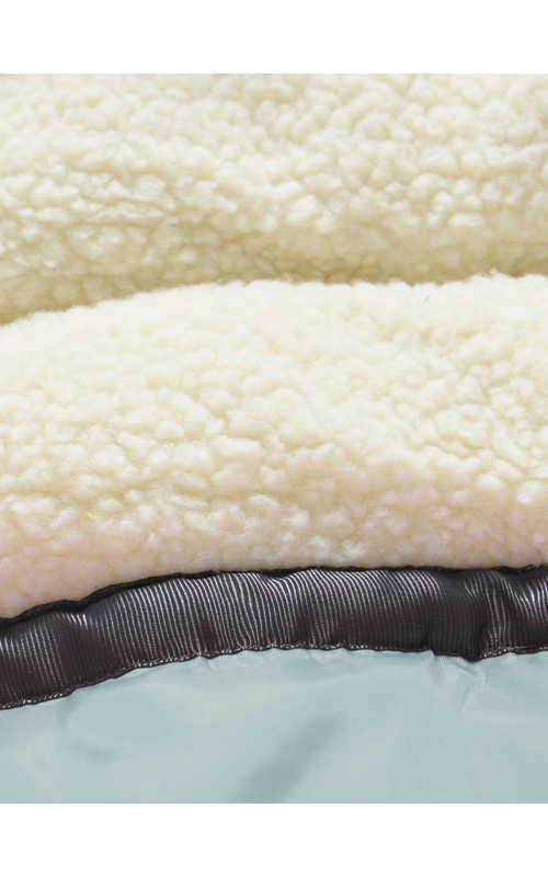 Тёплая парка для девочки для активного отдыха в холодную погоду