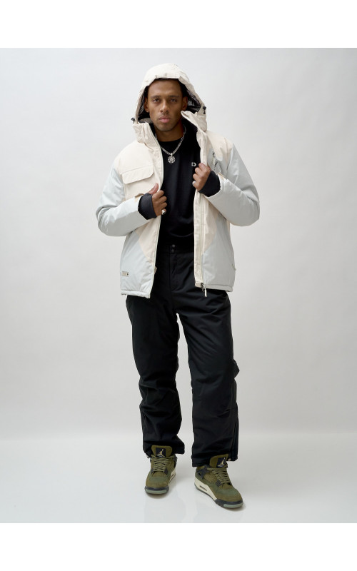 Мужской горнолыжный костюм для зимы.