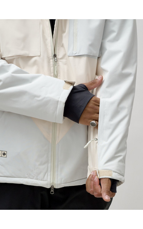 Мужской горнолыжный костюм для зимы.