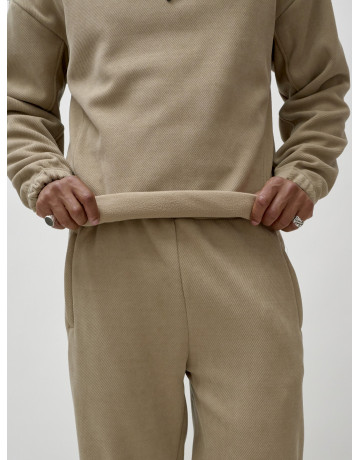 Утеплённый мужской спортивный костюм с начёсом.