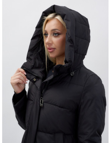 Длинный зимний пуховик для женщин с капюшоном.