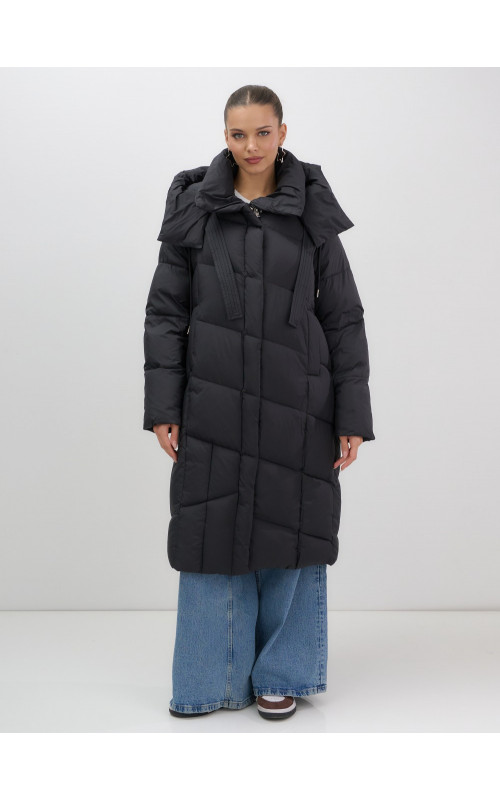 Длинный женский пуховик с капюшоном для зимы
