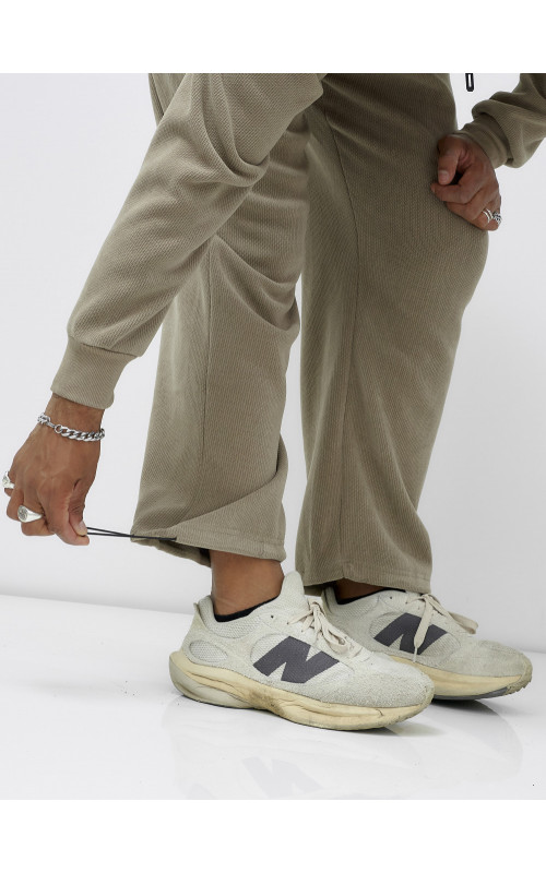 Утеплённый спортивный костюм для мужчин.