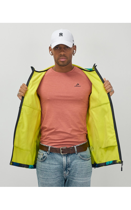 Спортивная ветровка с капюшоном для активного отдыха