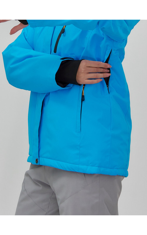 Женская горнолыжная куртка: стиль и защита для зимних склонов