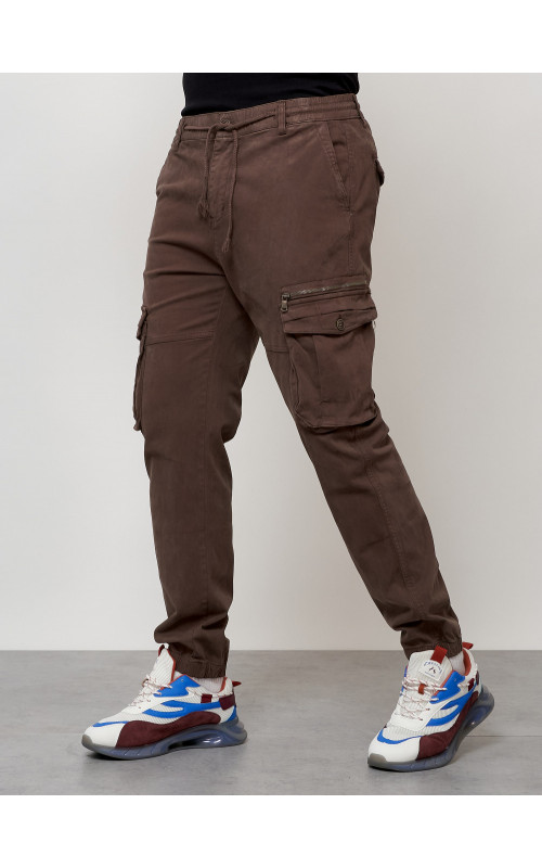 Мужские брюки карго зауженного кроя.
