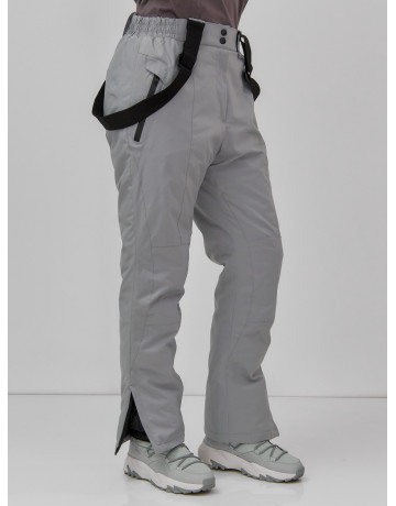 Женский горнолыжный костюм: стиль и комфорт для зимних приключений.