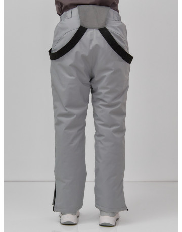 Женский горнолыжный костюм: стиль и комфорт для зимних приключений.