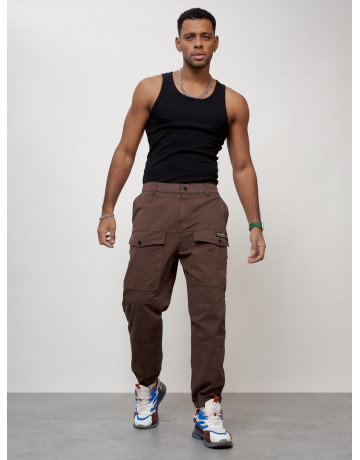 Мужские брюки карго зауженного кроя.