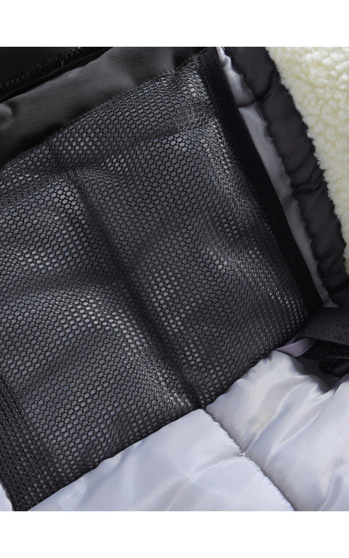 Зимняя парка для девочки-подростка с регулируемой посадкой.