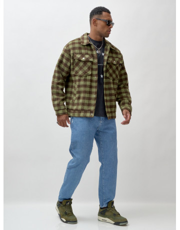 Мужская шерстяная рубашка прямого кроя в клетку.