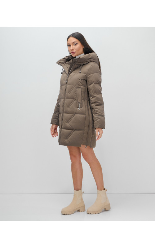 Тёплый женский пуховик с капюшоном для зимы