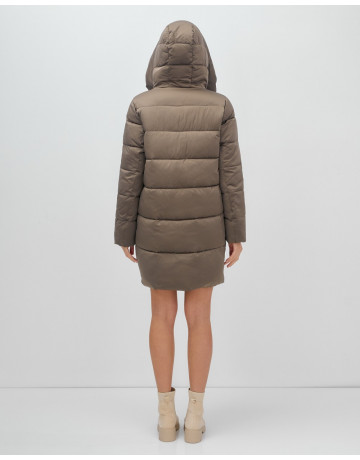 Тёплый женский пуховик с капюшоном для зимы