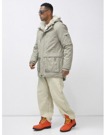 Зимняя мужская парка с капюшоном для активного отдыха.