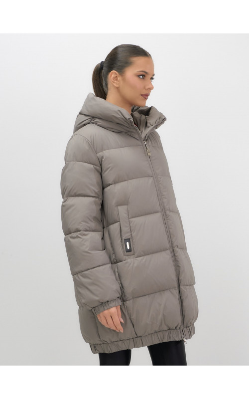 Женская зимняя куртка с капюшоном на резинке, утеплённая, больших размеров.