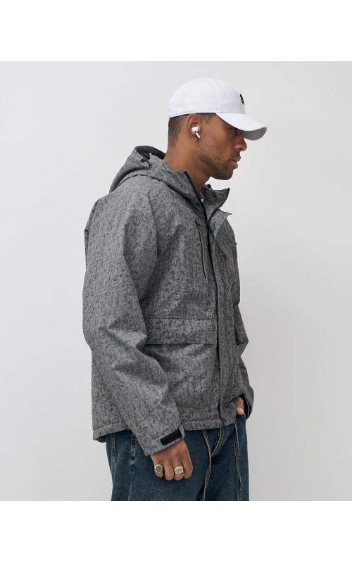 Спортивная мужская куртка «Хит сезона» для активного отдыха.