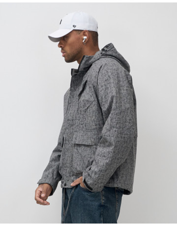 Спортивная мужская куртка «Хит сезона» для активного отдыха.